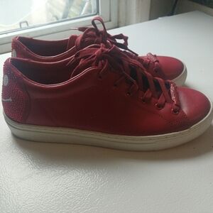 Skechers LA "Happy" Rise Fit Sneakers